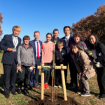 チェコ共和国のTwitterに館長登場!